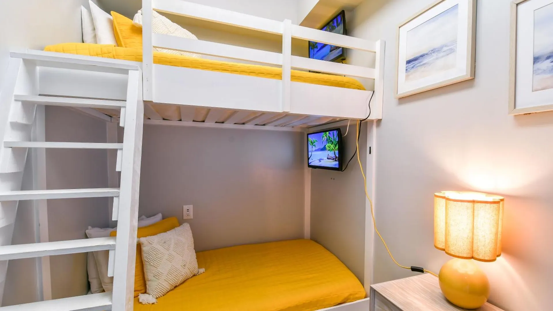 Silver Beach Towers W106 Destin Apartment