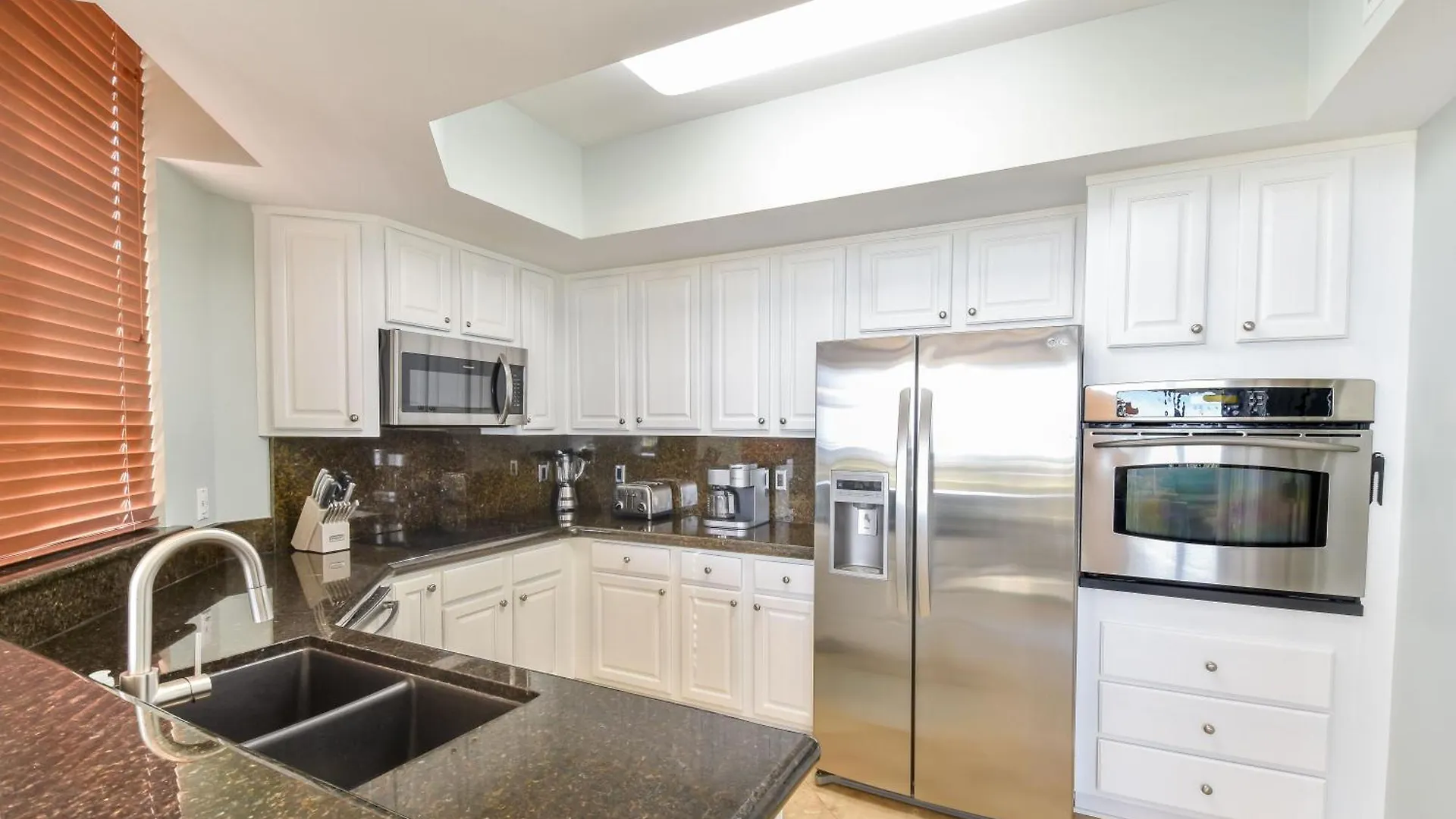 Silver Beach Towers W106 Destin Apartment